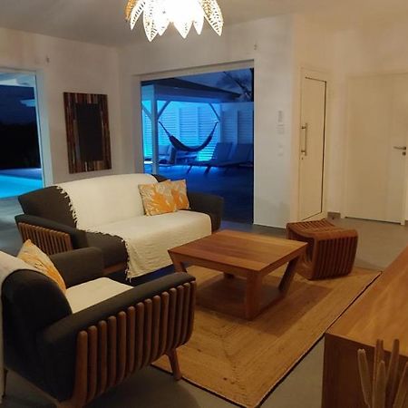 Villa Fleur De Goyave - Tres Bien Ventilee - Vue Degagee Saint-Francois  Bagian luar foto