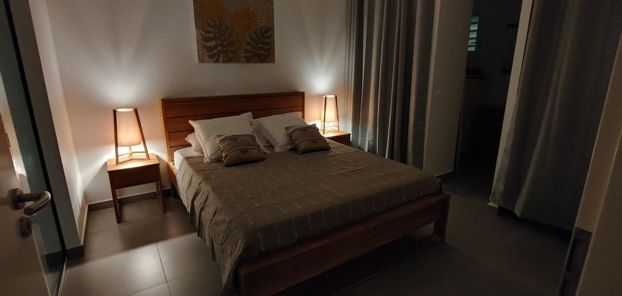 Villa Fleur De Goyave - Tres Bien Ventilee - Vue Degagee Saint-Francois  Bagian luar foto