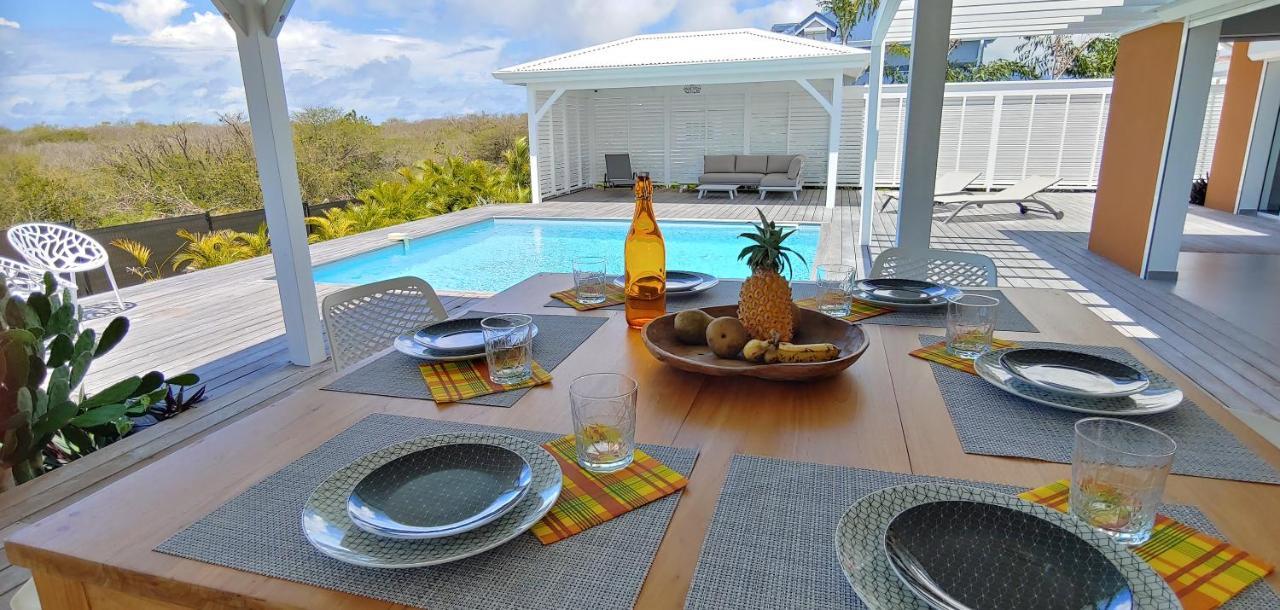 Villa Fleur De Goyave - Tres Bien Ventilee - Vue Degagee Saint-Francois  Bagian luar foto